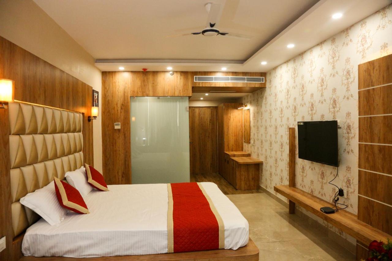 ראנצ'י Hotel Raindew מראה חיצוני תמונה