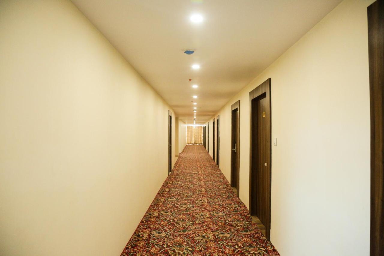 ראנצ'י Hotel Raindew מראה חיצוני תמונה