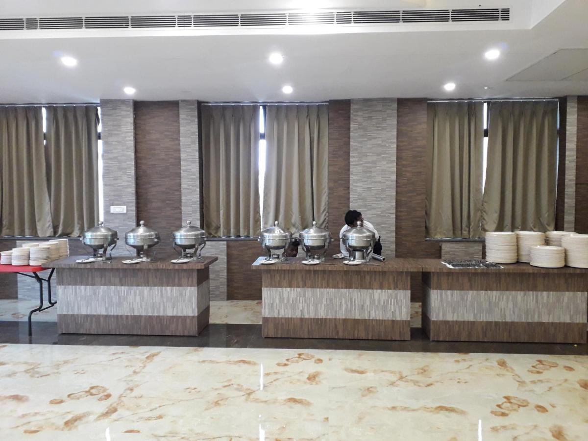 ראנצ'י Hotel Raindew מראה חיצוני תמונה